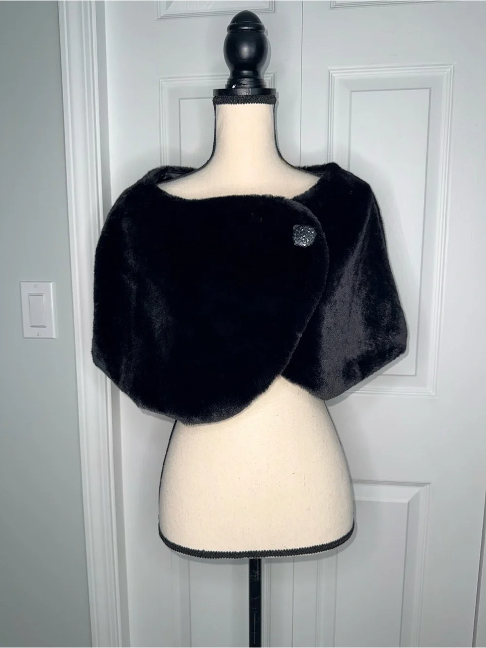 Danny & Nicole Black Faux Fur Shoulder Wrap with Decorative Brooch
